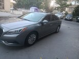 Hyundai Sonata-2