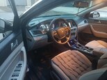 Hyundai Sonata-4