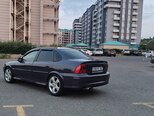 Opel Vectra-4