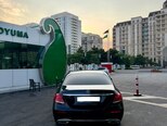 Mercedes E 220 d-6