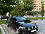 Mercedes E 220 d-2