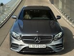 Mercedes E 220 d-1