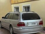 Mercedes E 200-4