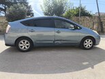 Toyota Prius-4