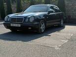 Mercedes E 200-1