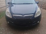 Opel Corsa-2