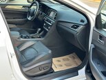 Hyundai Sonata-10