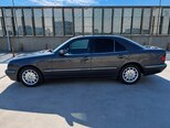 Mercedes E 270-11