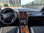 Mercedes E 270-13