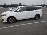 Kia Carnival-11