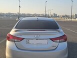Hyundai Elantra-3