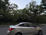 Hyundai Accent-10