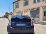Toyota Prius-5