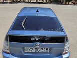 Toyota Prius-8