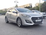 Hyundai Elantra-1