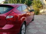 Ford Focus-13