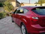 Ford Focus-12
