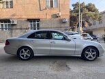 Mercedes E 220-3