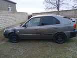 Hyundai Accent-12