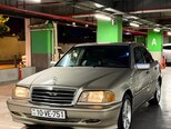 Mercedes C 200-4