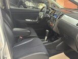 Nissan Tiida-14