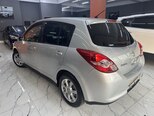 Nissan Tiida-7