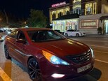 Hyundai Sonata-1