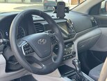 Hyundai Elantra-7
