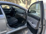 Hyundai Elantra-14