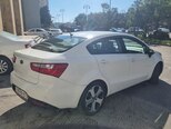 Kia Rio-4