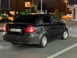 Chevrolet Aveo-5