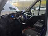 Ford Transit-10