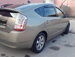 Toyota Prius-4