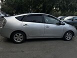 Toyota Prius-4