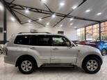 Mitsubishi Pajero-7