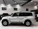 Mitsubishi Pajero-8