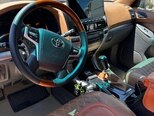 Toyota Land Cruiser Prado-5