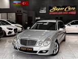Mercedes E 220-1
