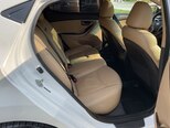 Hyundai Elantra-8