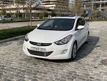 Hyundai Elantra-2