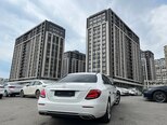 Mercedes E 200-2