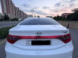 Hyundai Grandeur-12