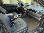 Toyota Camry-13