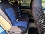 Toyota Prius-12