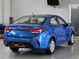 Kia Rio-7