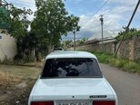 LADA (VAZ) 2107-2
