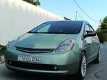 Toyota Prius-5