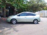 Toyota Prius-12