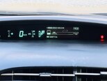 Toyota Prius-12