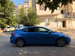 Hyundai Elantra-2
